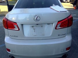 2009 LEXUS IS250, WHITE, SDN, 2.5L, AT,  Z25940
